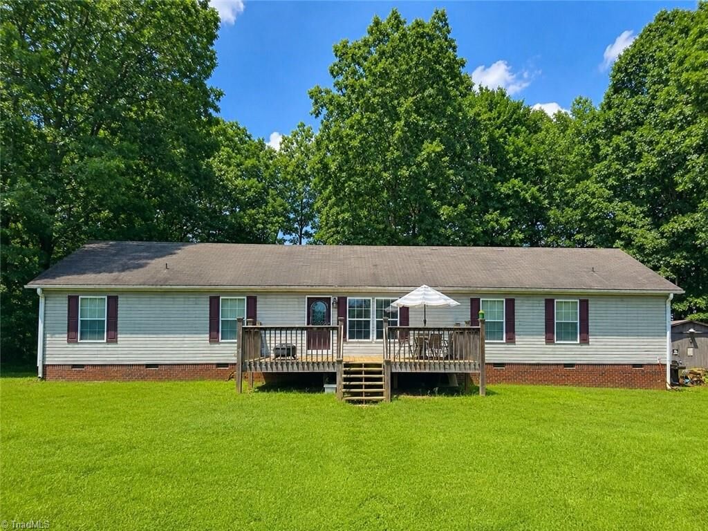 Property Photo:  219 Sidden Street  NC 27030 