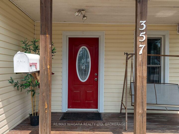 Property Photo:  357 Main Street W  ON L3K 3V9 