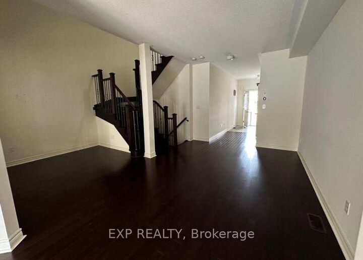 Property Photo:  647 Krawchuk Crescent  ON L1K 1A7 