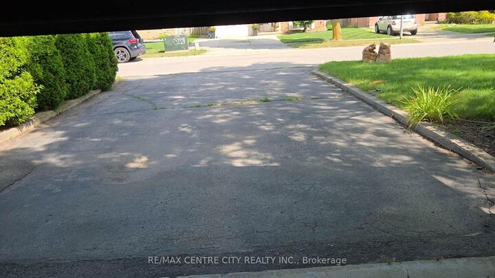 Property Photo:  143 Brandy Lane Road  ON N6G 4S8 