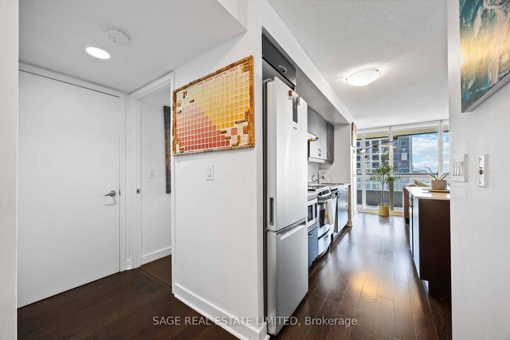 Property Photo: 320 Richmond Street E 1115 ON M5A 2R3