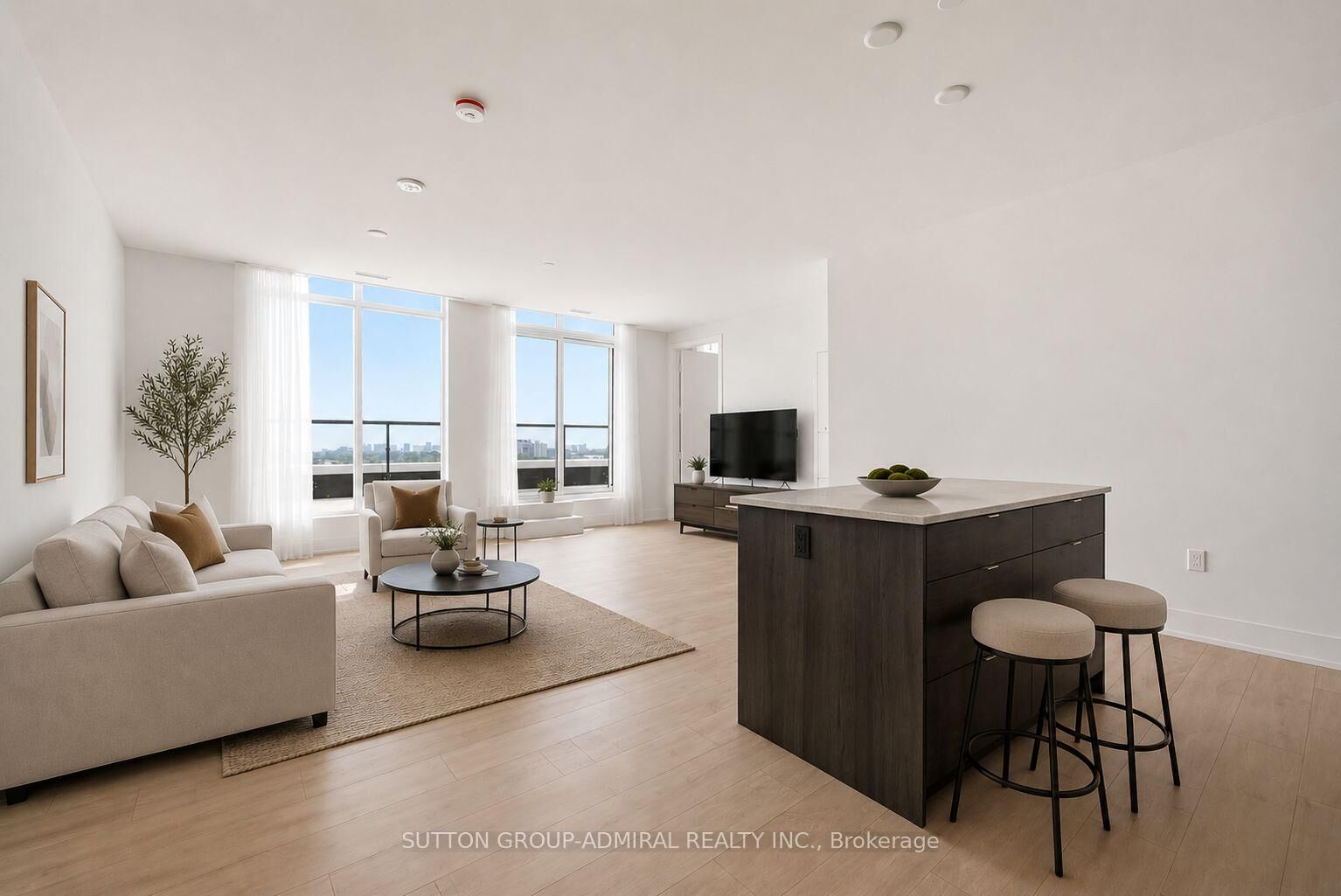 Property Photo:  858 Dupont Street Ph43  ON M6G 0C1 
