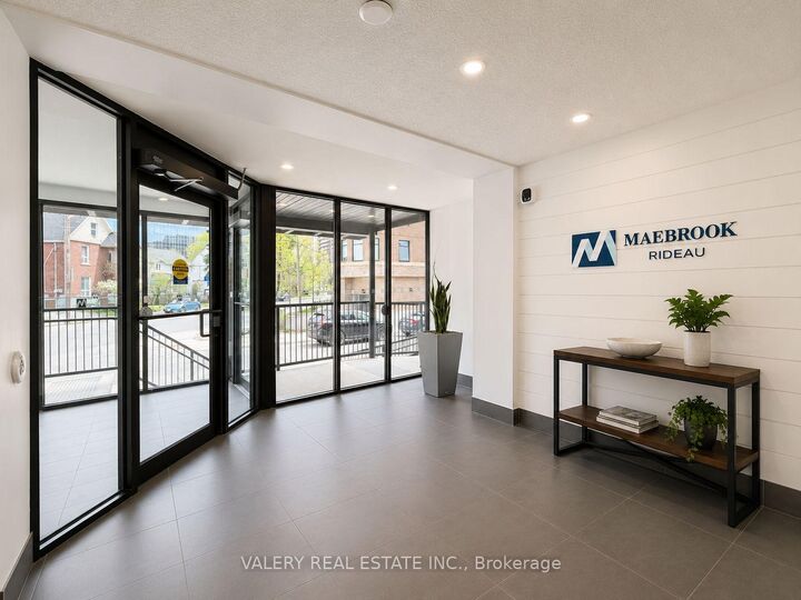 Property Photo:  350 Mayfield Street 112  ON  