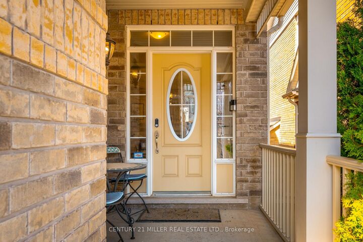 Property Photo: 468 Coombs Court ON L9T 7N5