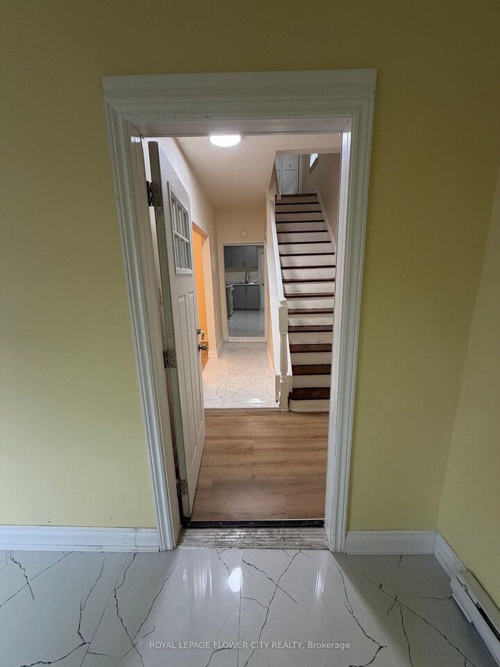 Property Photo: 36 St Georges Avenue E ON P6B 1W7
