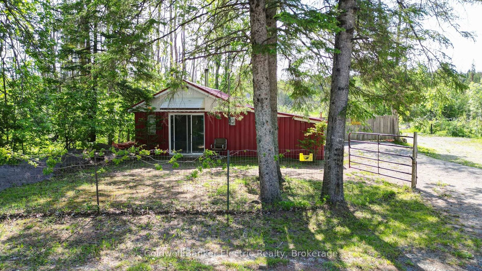 Property Photo:  49 River Road  ON K0M 1N0 