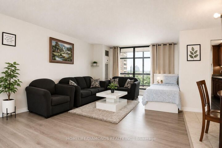 Property Photo: 18 Knightsbridge Road 1411 ON L6T 3X5