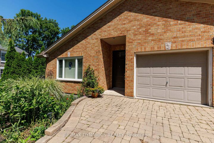 Property Photo: 53 Mountain Street ON L2T 2S6