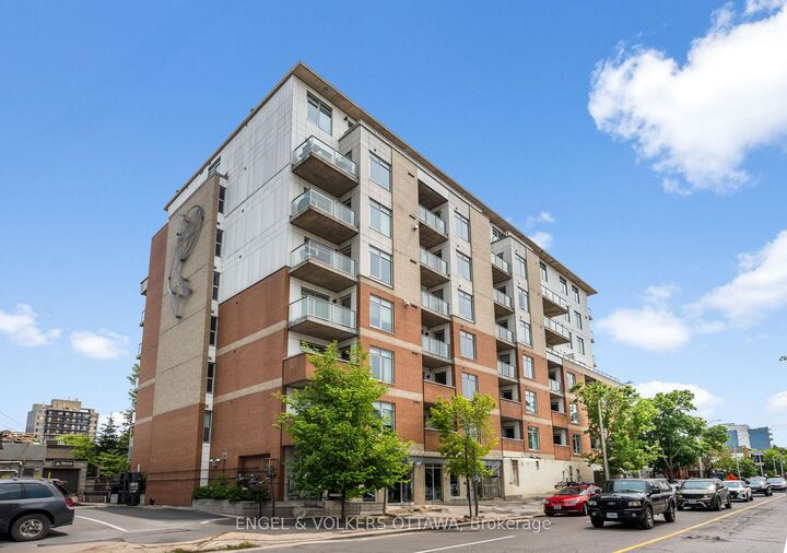 131 Holland Avenue 602 — photo 1