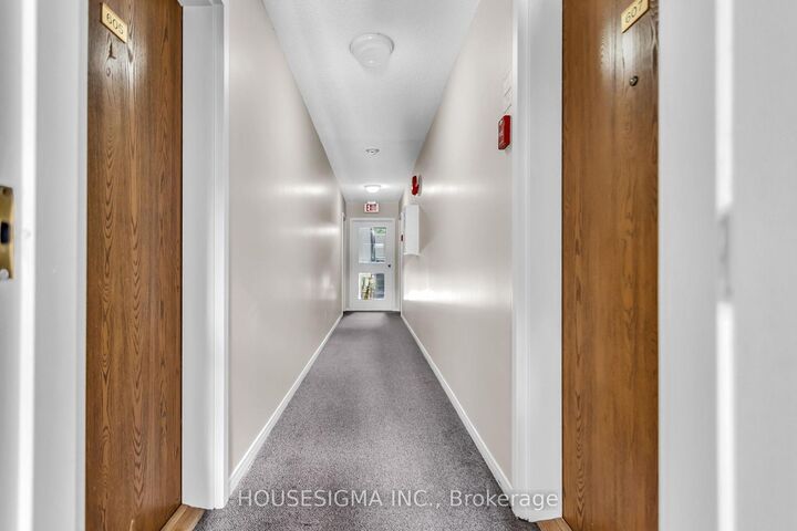 Property Photo:  565 Greenfield Avenue 606  ON N2C 2P4 