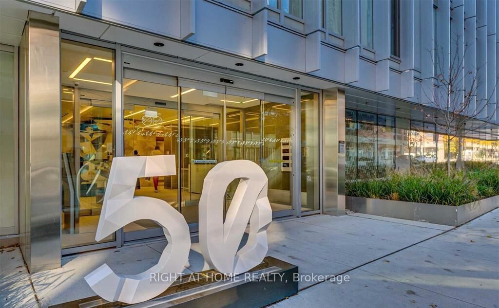 Property Photo:  50 McCaul Street 1011  ON M5T 0B6 