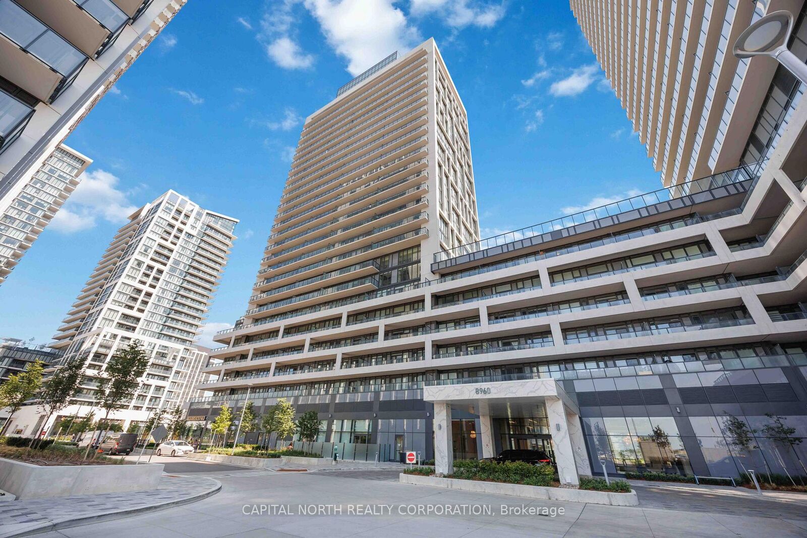 Property Photo:  8960 Jane Street 1205  ON L4K 0N9 