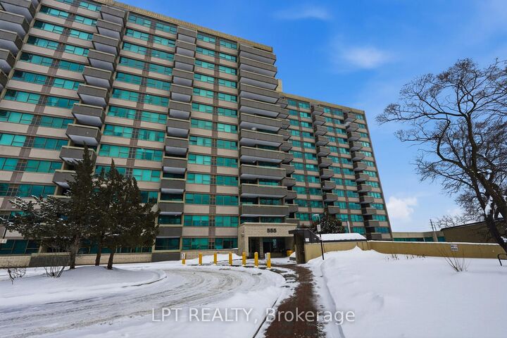 Property Photo:  555 Brittany Drive 10  ON K1K 4C5 
