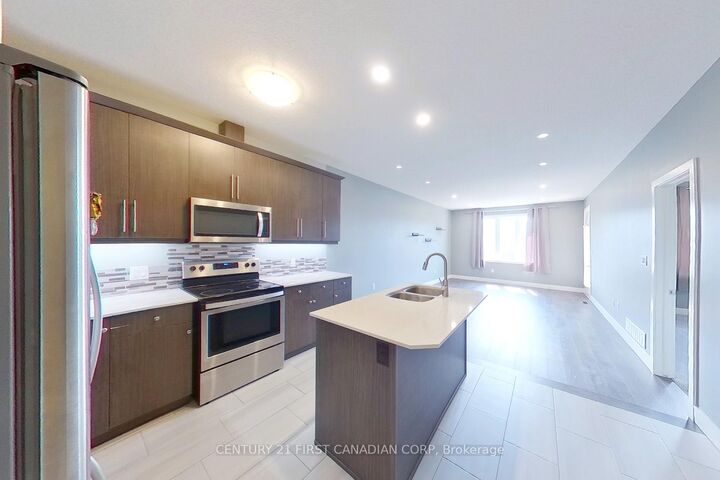 Property Photo:  1375 Whetherfield Street 98  ON N6H 0K5 
