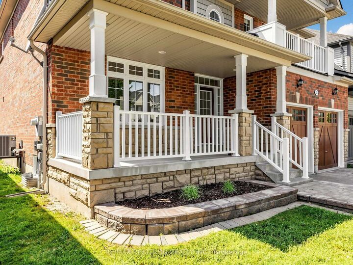 Property Photo: 38 Sisson Lane ON L1B 0A7