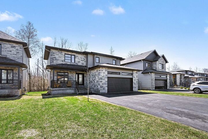 Property Photo:  160 Hybrid Street  ON K0A 1W0 
