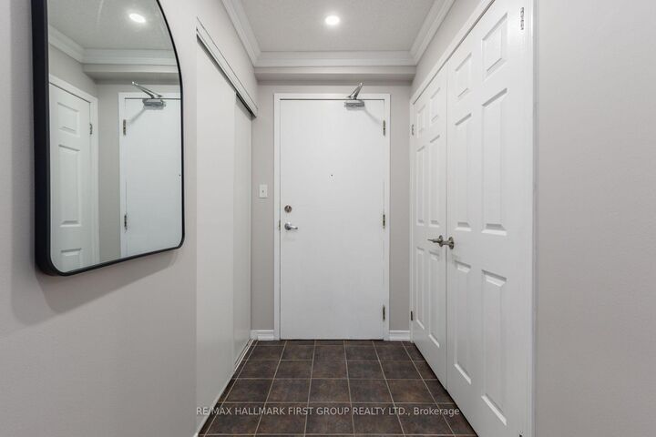 Property Photo:  132 Aspen Springs Drive 202  ON L1C 0H1 