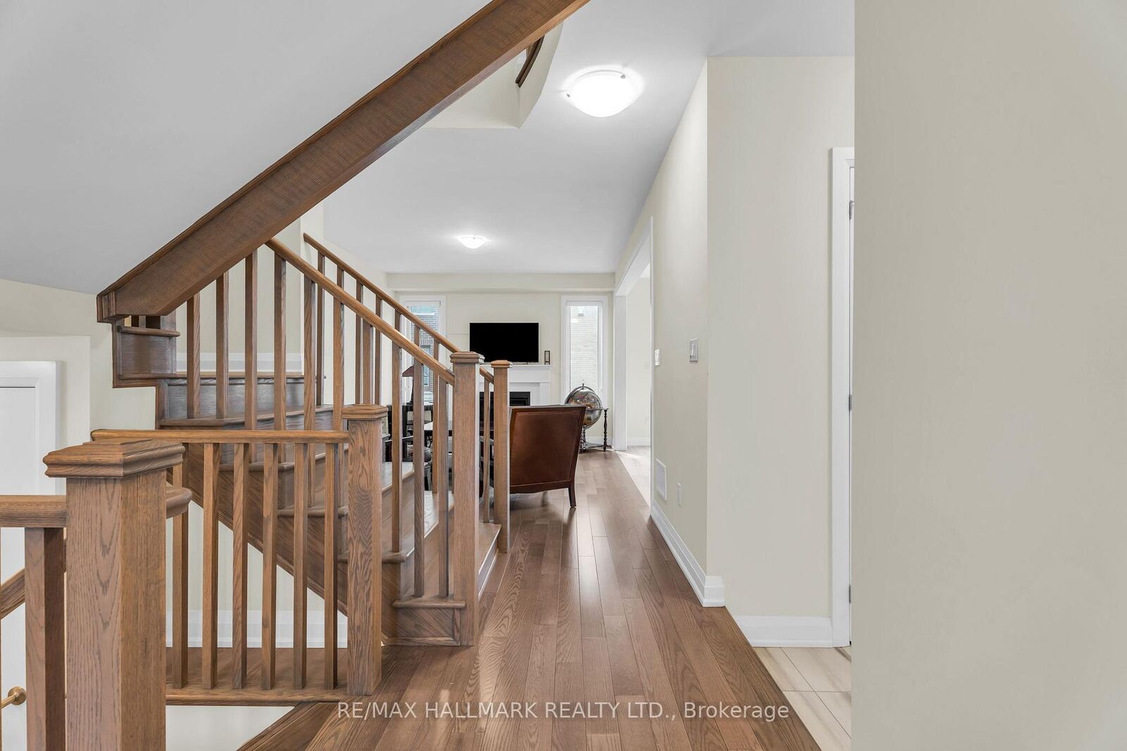 Property Photo: 14 Eberly Woods Drive ON L6C 3K5