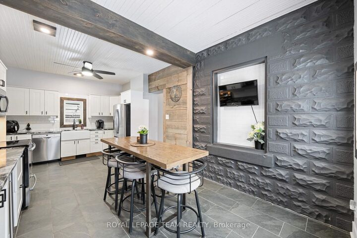 Property Photo:  5529 Lion Street  ON K0A 2W0 