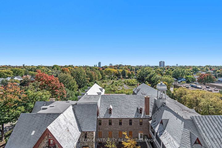 Property Photo:  108 Richmond Road 805  ON K1Z 0B3 