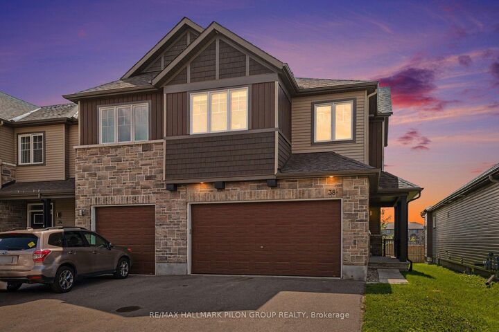 38 Riddell Street — photo 1