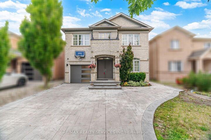 Property Photo: 45 Skylark Drive ON L4H 2C3