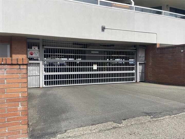 Property Photo:  30 Cavan St #304  BC V9R 6K3 