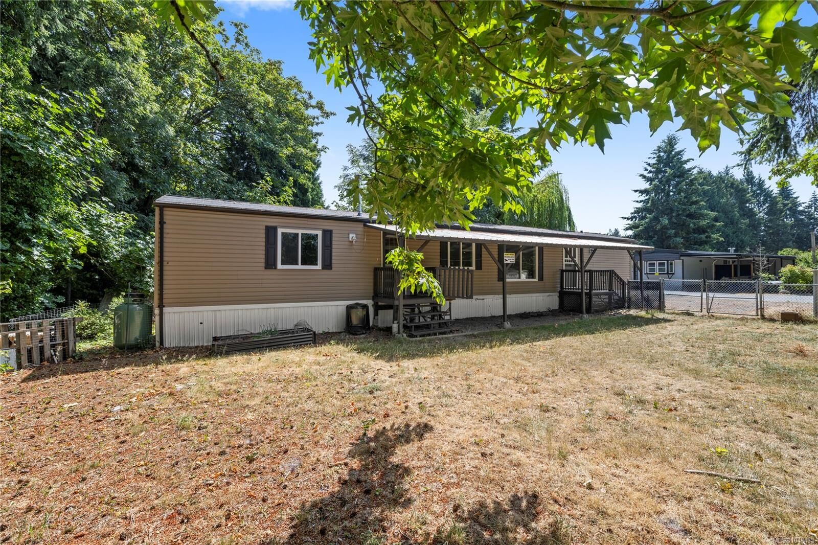 Property Photo: 971 Douglas Ave #80 BC V9R 6C1