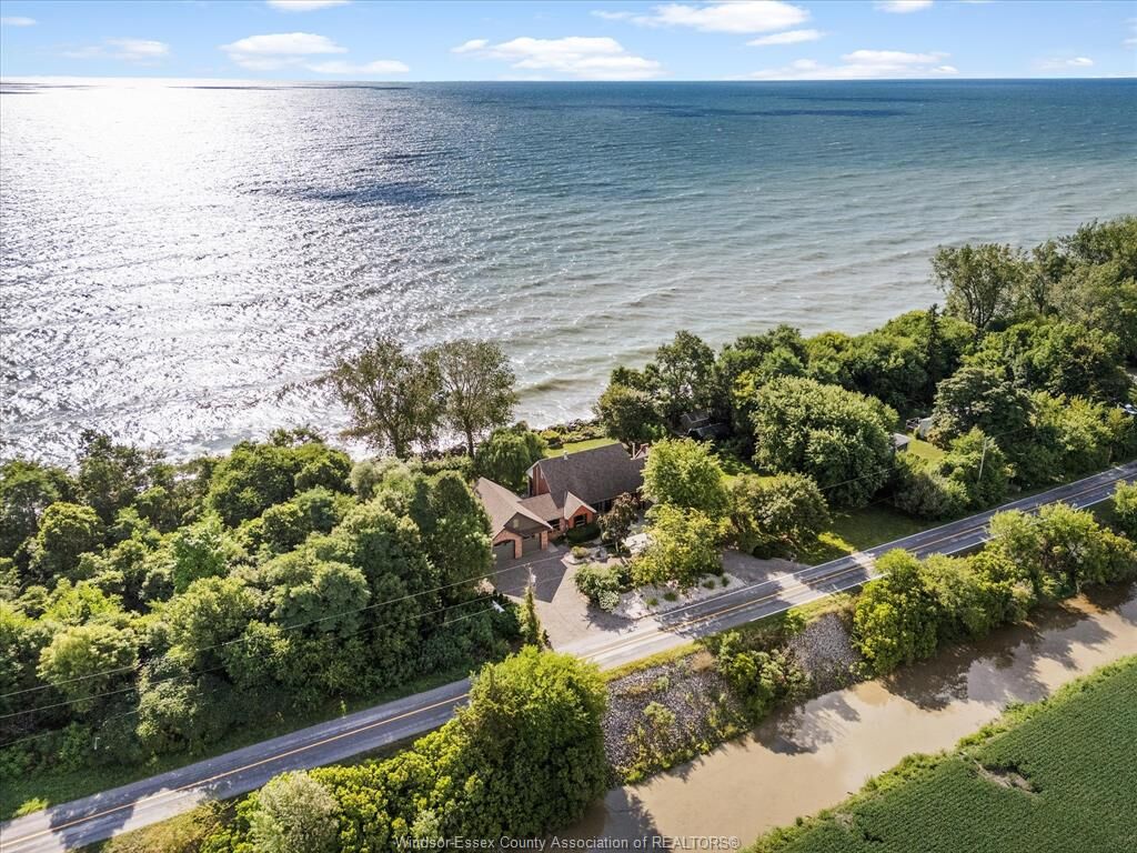 Property Photo: 266 East Beach Road ON N8H 3V7