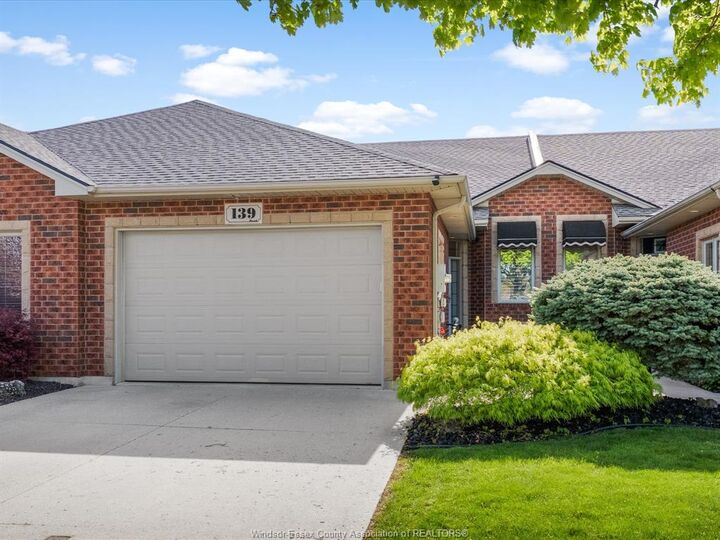 Property Photo: 139 Woodycrest Avenue ON N9Y 4G3