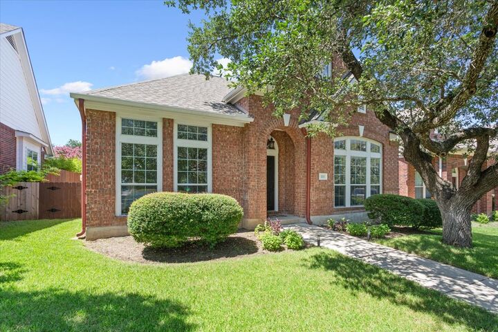 Property Photo: 113 Village Park Drive TX 78633