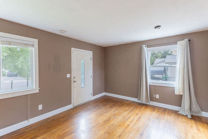 Property Photo: 2316 Meadowood Street MT 59102