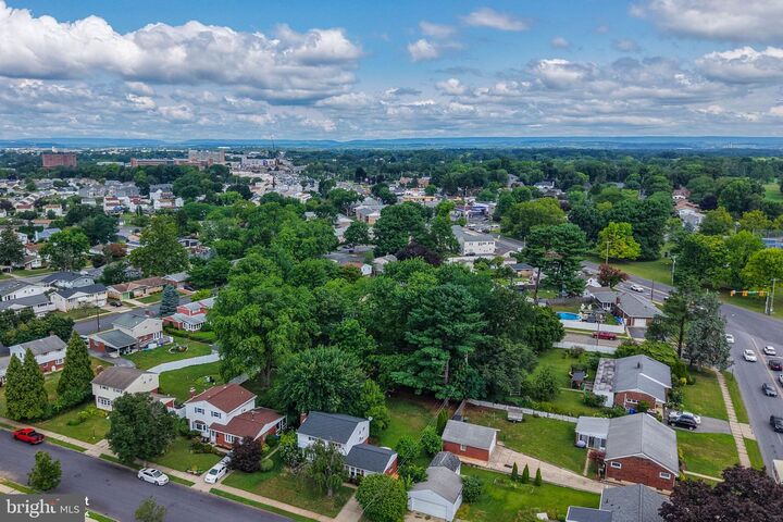 Property Photo: 918 Bradford Street PA 18018