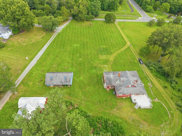 Property Photo: 11201 Stuart Mill Road VA 22124