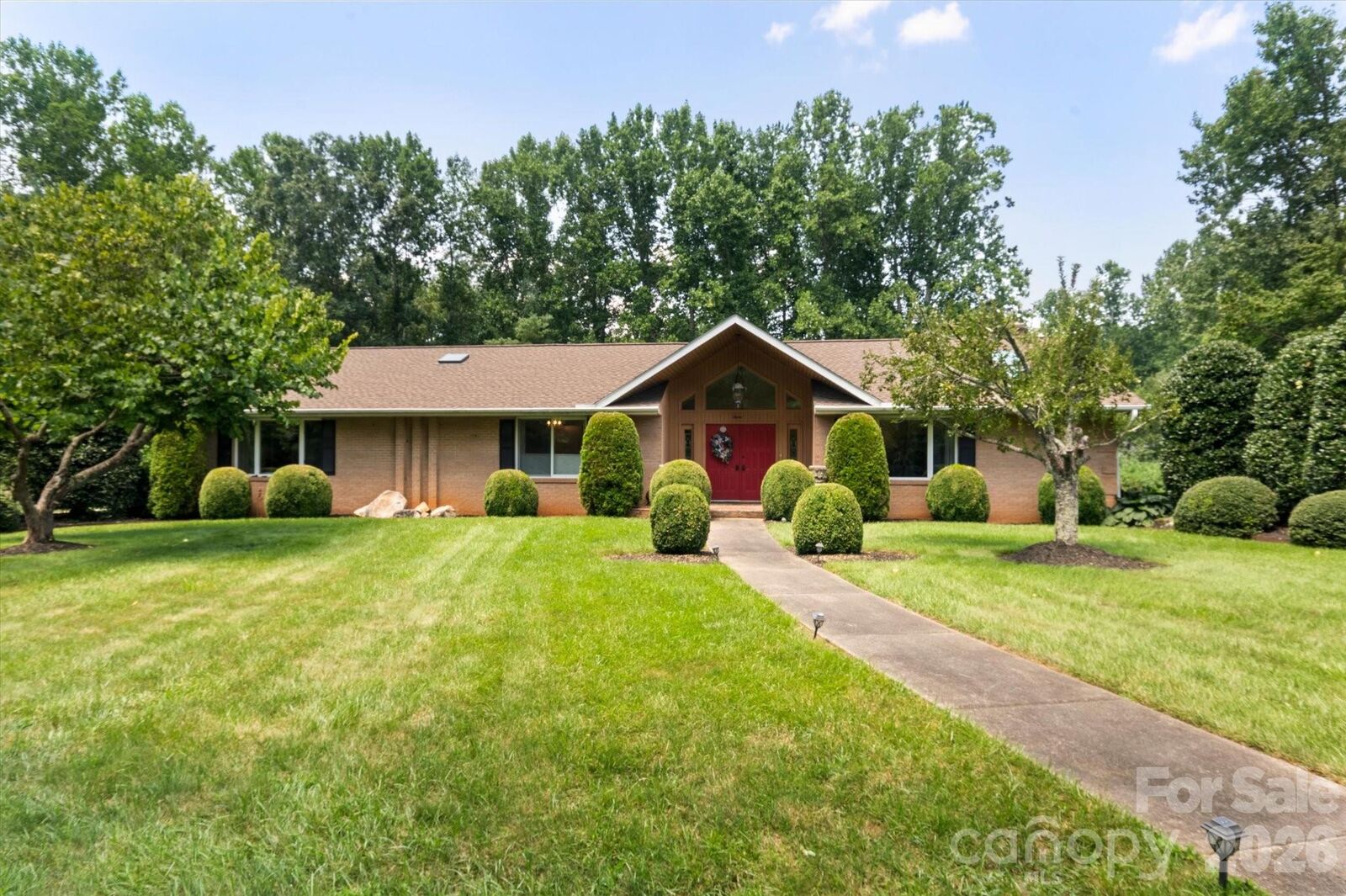 Property Photo:  12 Highlander Lane  NC 28792 