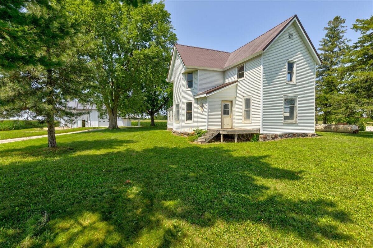 Property Photo:  32511 580th Avenue  IA 50046 