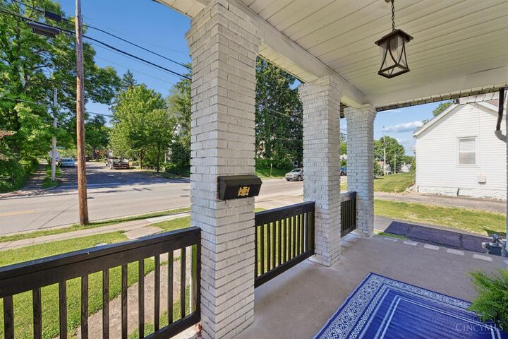 Property Photo:  1524 Adams Road  OH 45231 