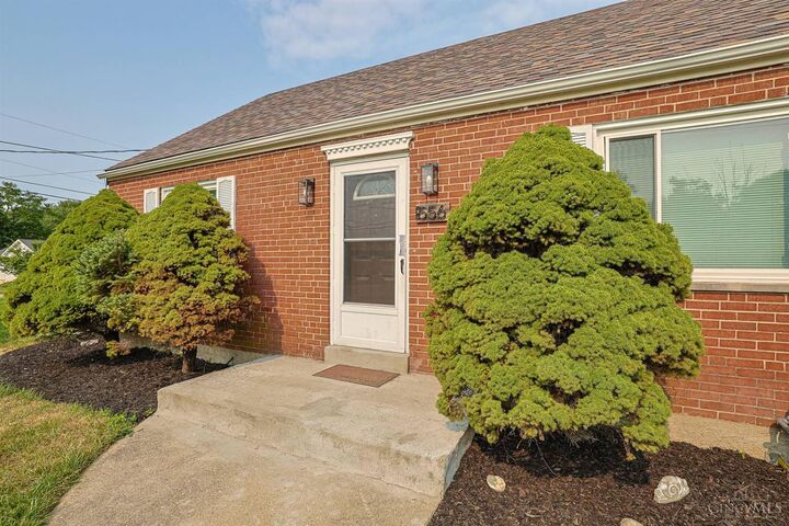 Property Photo: 556 Grandin Avenue OH 45246