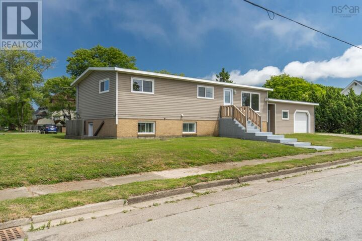 Property Photo:  2 Huntington Street  NS B5A 2R9 