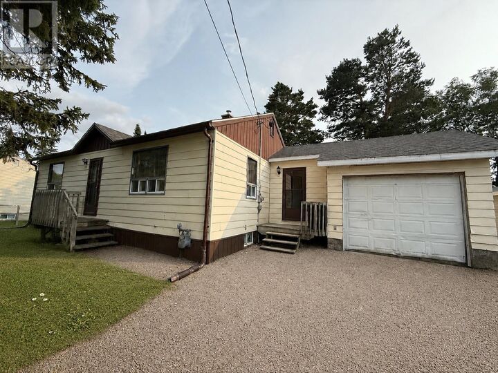 101 Balsam Dr — photo 1