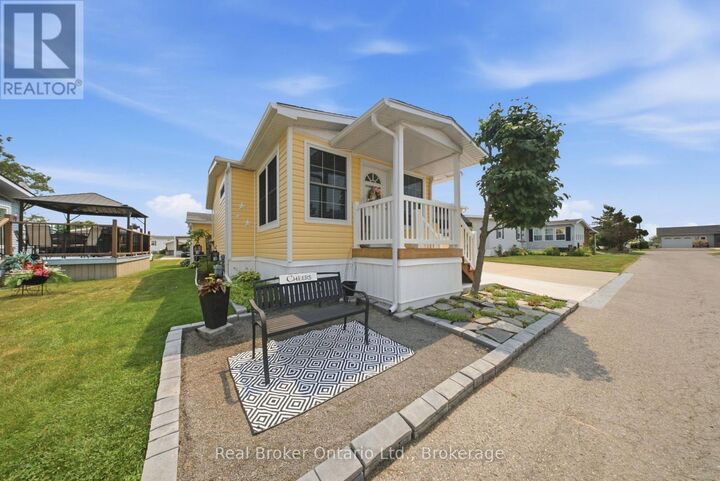Property Photo: 3033 Townline Road 222 ON L0S 1S1