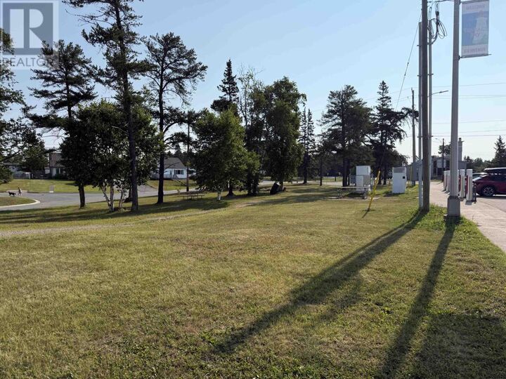 Lots 1-6 Simcoe Plaza — photo 1