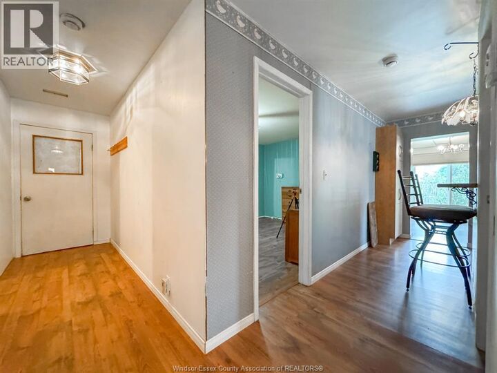 Property Photo:  101 Prospect Street  ON N9Y 1M8 