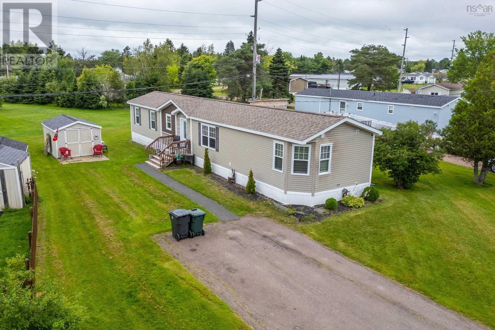 Property Photo:  8 Lorne Crescent  NS B4H 4B7 