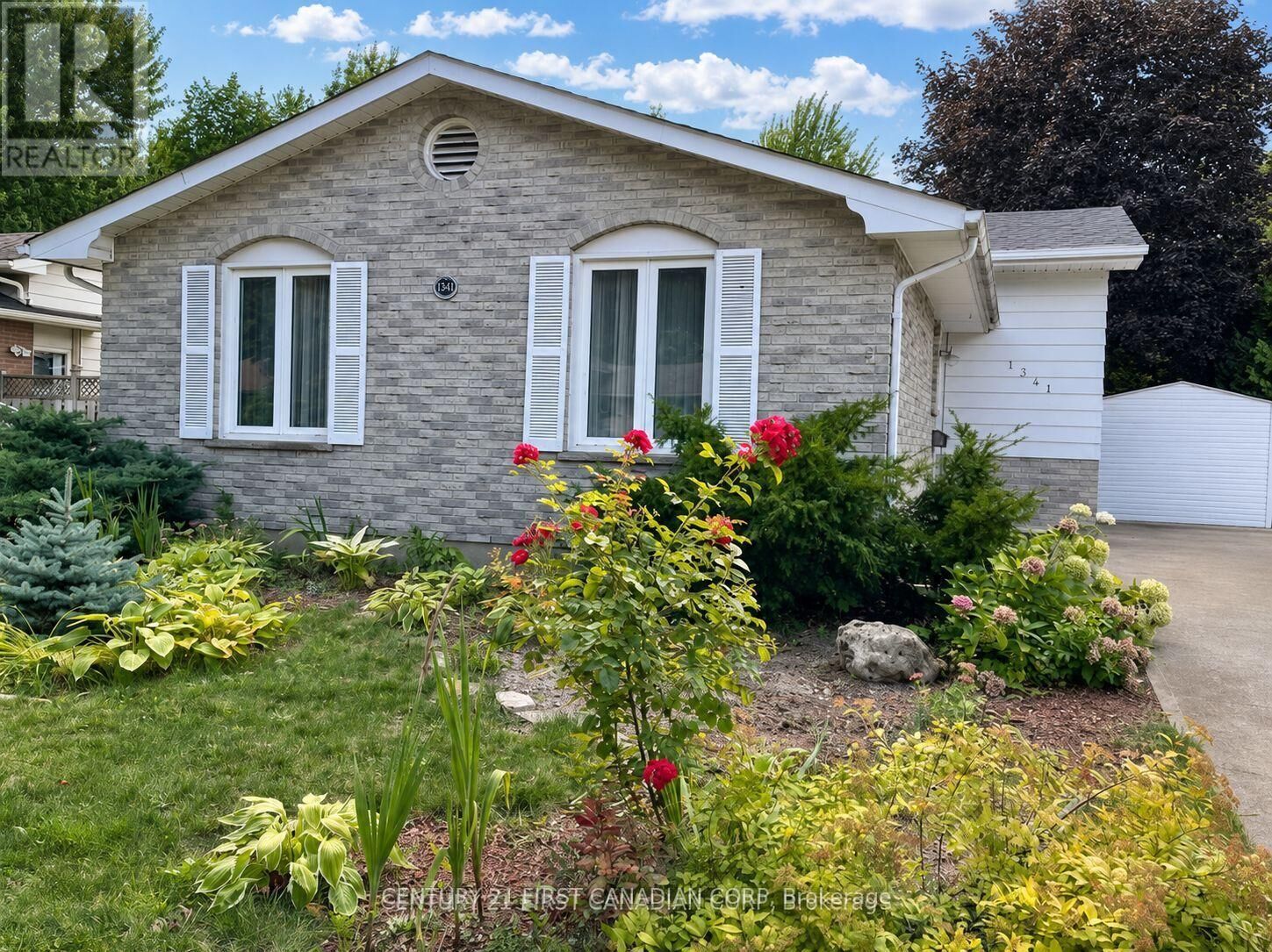 Photo de la propriété: 1341 Aldersbrook Road ON N6G 3J1