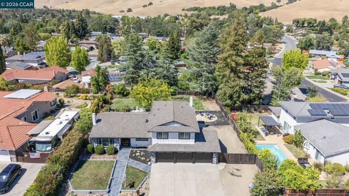 Property Photo:  2 El Molino Dr  CA 94517 