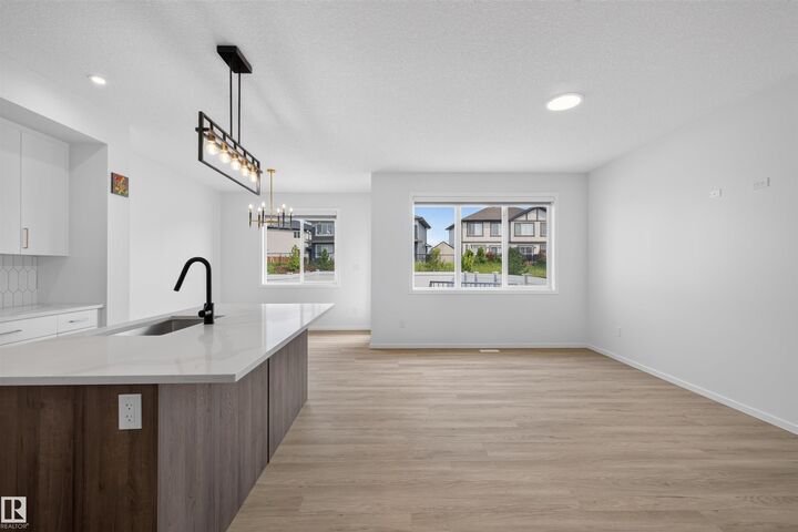 Property Photo:  7722 174A Avenue NW  AB T5Z 0W5 