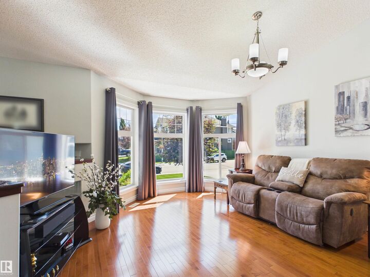 Property Photo: 2043 Christopher Close AB T8H 0M9