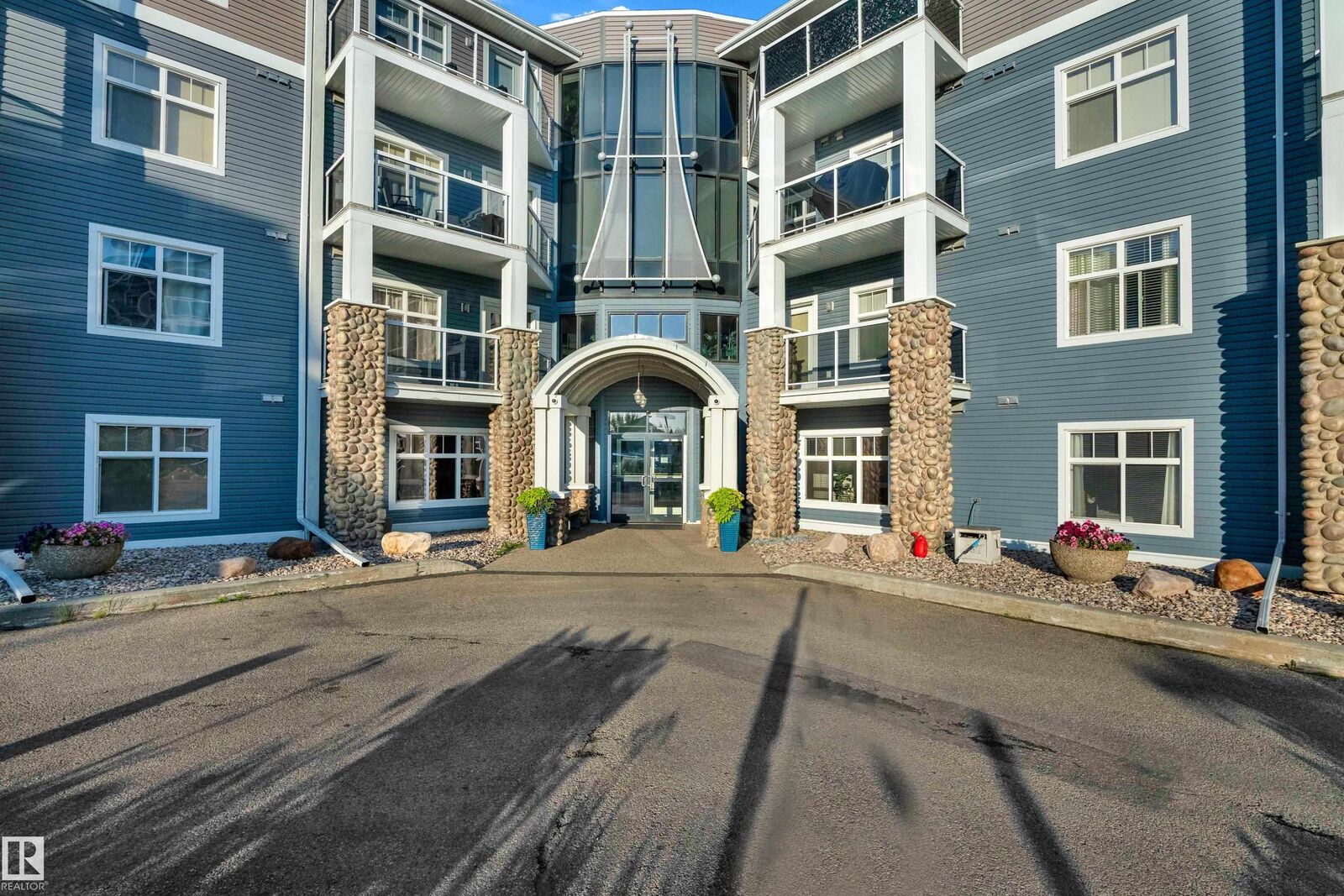 Property Photo: 16035 132 St NW 136 AB T6V 0B4