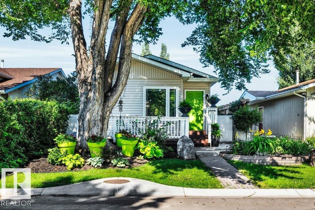 Photo de la propriété:  216 Greenwood Drive  AB T7X 1Y9 